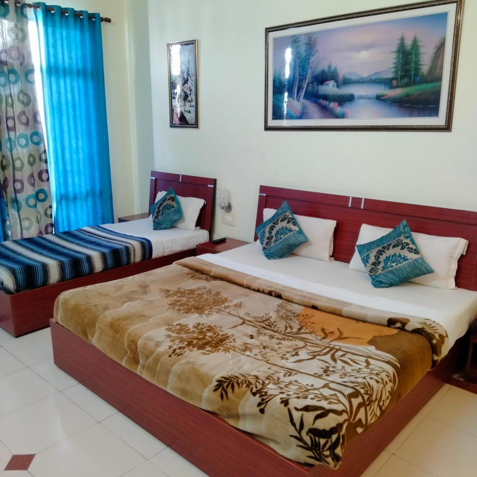 Mid Town Residency Otel Sundarnagar Dış mekan fotoğraf